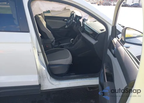 2024 Volkswagen Taos 1.5T S z USA, uszkodzony, nr VIN 3VV5X7B20RM085216